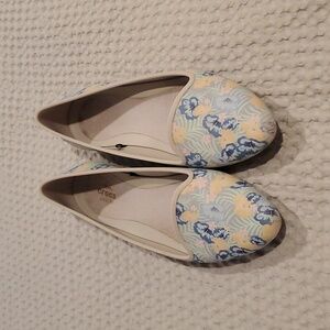 Crocs Eve multicolored floral ballet flat size 6 (#14)